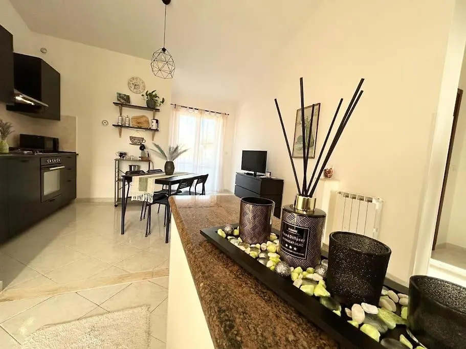 La Casa Di Patty Apartment Fiumicino