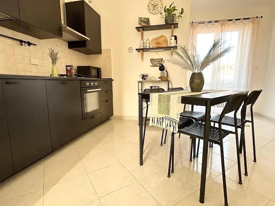 La Casa Di Patty Apartment Fiumicino